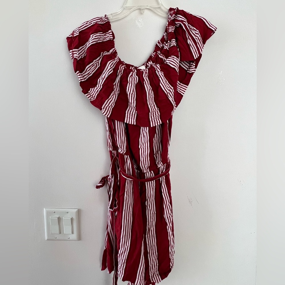 H&M OFF THE SHOULDER ROMPER